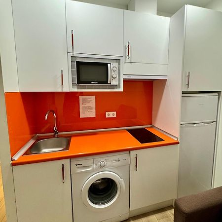 Apartamentos Apolo Madrid Extérieur photo