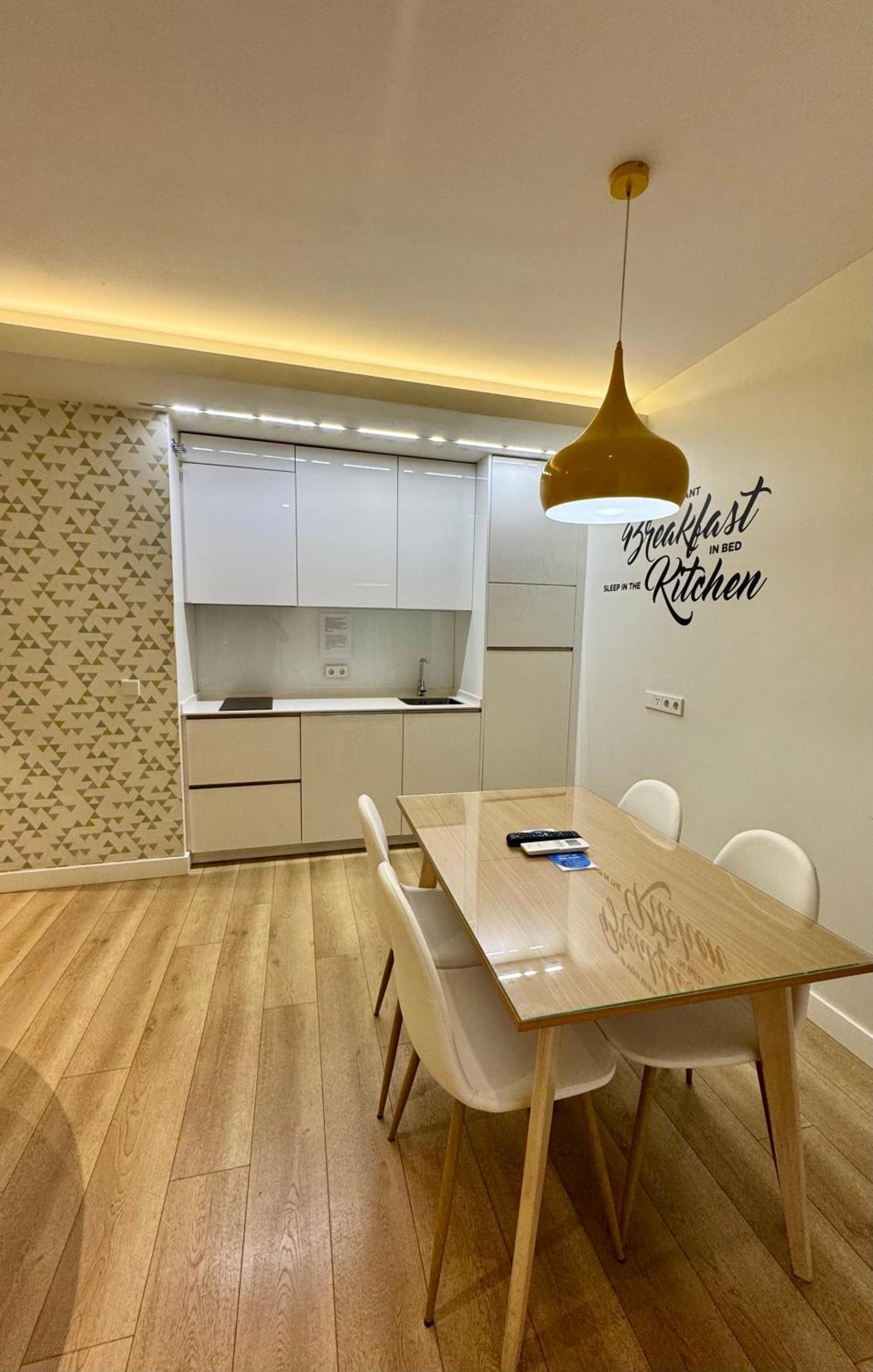 Apartamentos Apolo Madrid Extérieur photo