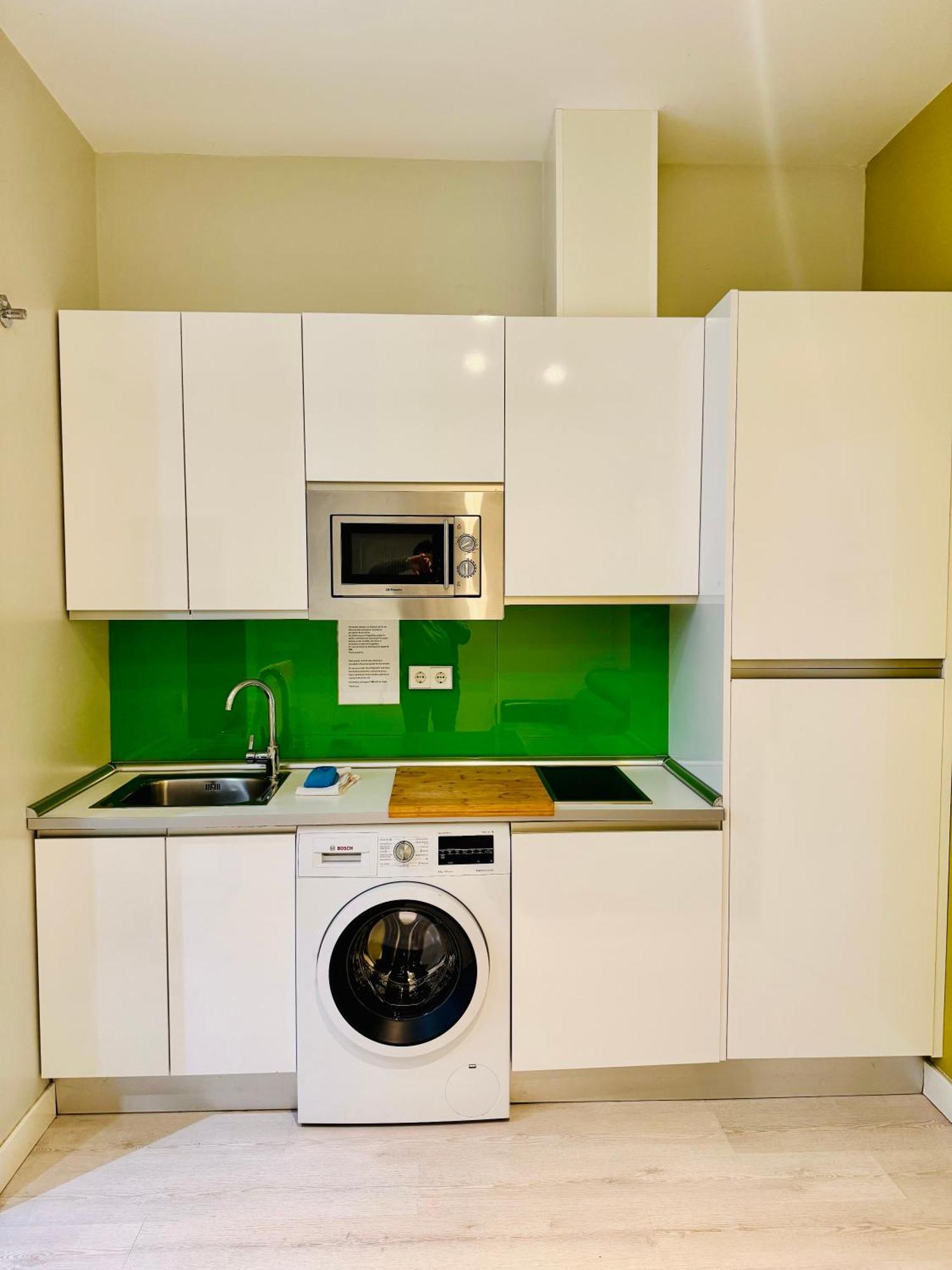 Apartamentos Apolo Madrid Extérieur photo