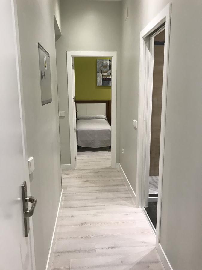 Apartamentos Apolo Madrid Extérieur photo